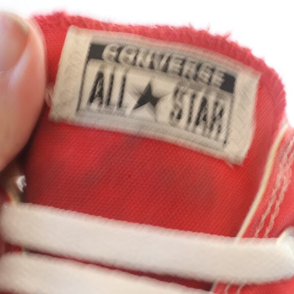 Converse Chuck Taylor All Star Low Tops – Red Men’s 7 / Women’s 9 - Picture 7 of 7